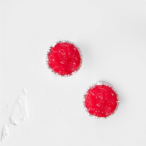 Blake Earrings
Red druzy circles set in silver. 
.75” Weight: 0.3 oz. - Picture 2 of 3